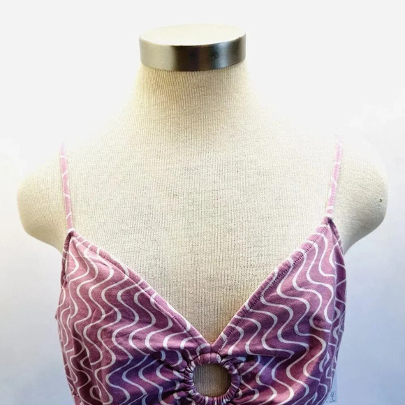 SO Tops - NWT SO GOODS FOR LIFE Juniors Sleeveless Straps Pullover V-Neck Purple Top Sz XL